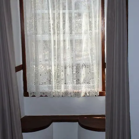 Casa Basilisa Capote *