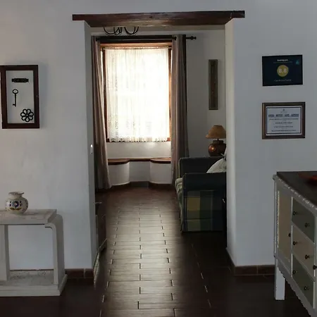 Semesterbostad Casa Basilisa Capote